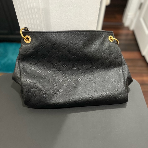 Authentic large Louis Vuitton handbag - Picture 5 of 6